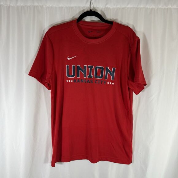 Union Kansas City Nike Shirt Unisex Large Red Graphic Print 14 Short Sleeve Socc - Picture 1 of 9